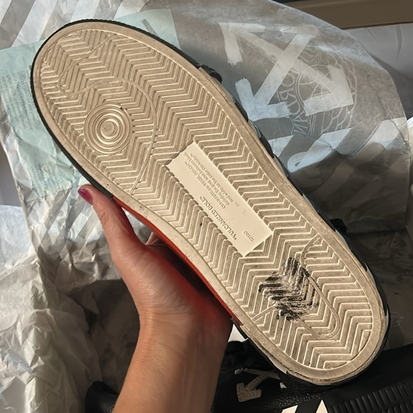 OFF White Virgil Abloh Low Vulcanized Black Sneakers. Nearly new. Size 45. - Picture 8 of 17